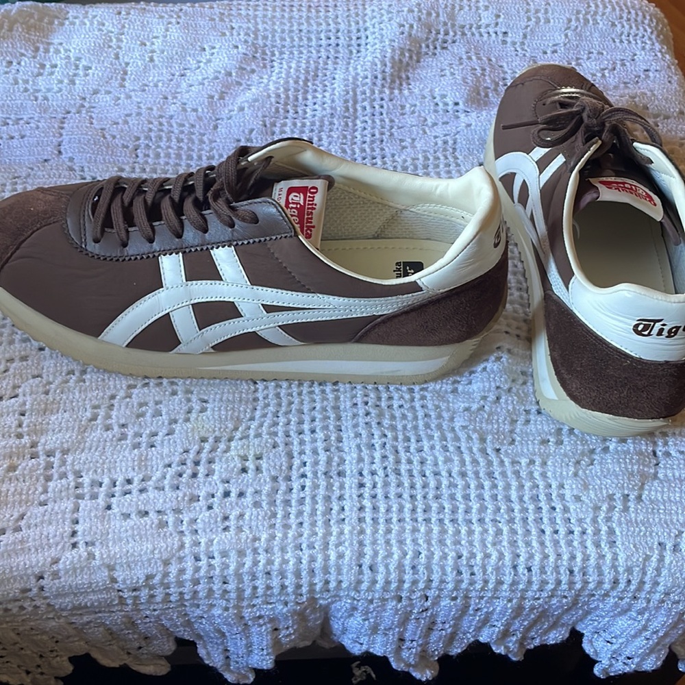 Rare Onitsuka Tiger Moal 77 Brown Sneakers